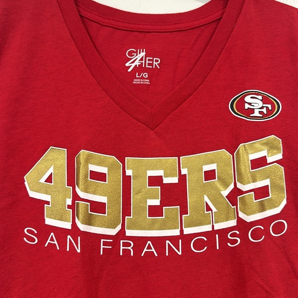 Women's San Francisco 49ers Red Short Sleeved V-Neck T-Shirt Size Large - Picture 3 of 7